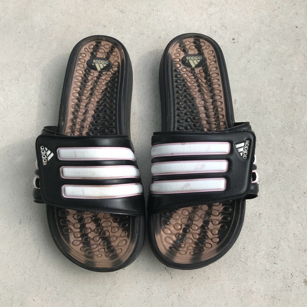 Adidas Slide Sandals Women’s 9